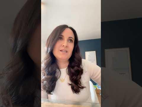 My Teenage Daughter Thinks I’m Embarrassing #millenialmom