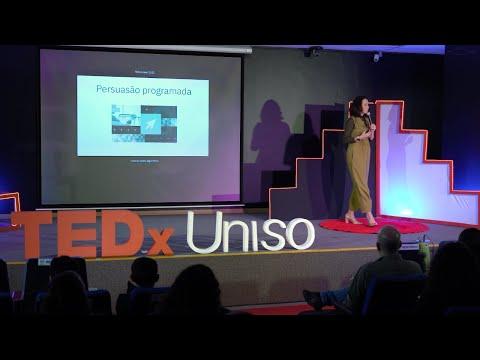 Crescer entre algoritmos | Camila Achutti | TEDxUNISO