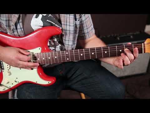 Eric Clapton 4 note simple blues riff (LAY DOWN SALLY) #shorts