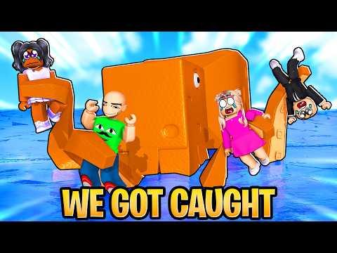 WE CAUGHT THE RAREST ANIMAL! (Roblox Funny Moments)