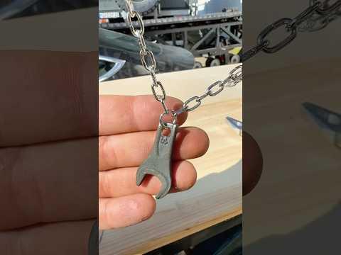 DIY Schrauberkette 🛠️ Anzeige* Mit @shopify könnt ihr leicht eigene Produkte online verkaufen!