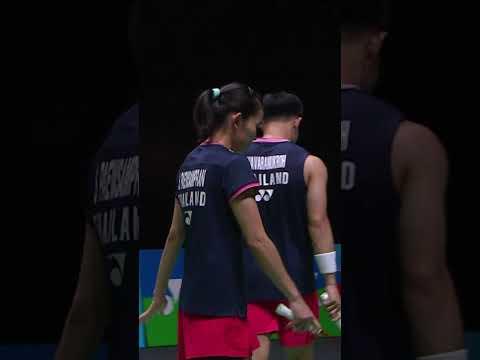 Don't mess with 🇹🇭 Bass & Fame! 🔥 #badminton #shorts #bwf