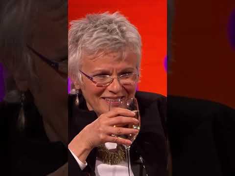 Julie Walters vs the Entire Concept of Talk Shows 😅