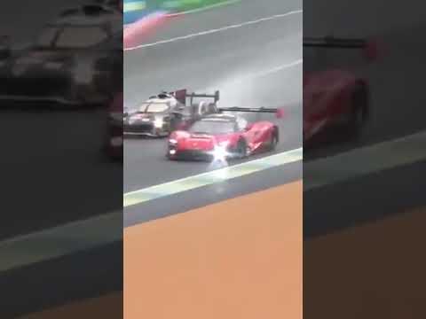 Toyota Spins Chasing Ferrari at Le Mans 😮