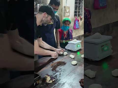 Bäckerei in Indien und Deutscher Bäckermeister treffen aufeinander