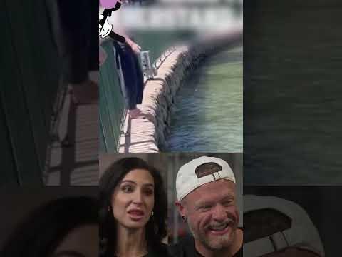 WHY IS NO ONE DOING ANYTHING!?!? 😂 #karen