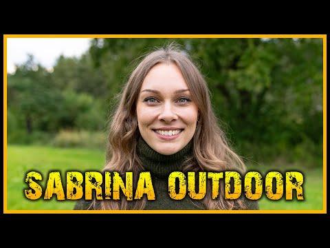 Interview mit @SabrinaOutdoor  - 20 Fragen an 7 vs. Wild Teilnehmer - Gute Laune garantiert :D
