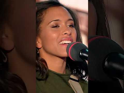 Gitarre oder keine Gitarre? 🎸 Wer hatte Recht? 😃 #FlashbackFriday #DSDS #RTL #Casting