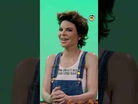 Lisa Rinna asks Rob Rausch a SPICY question... 🌶️ #traitors