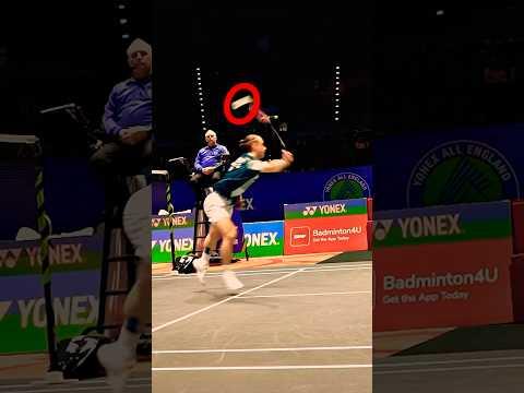 🤯 One of the coolest backhands 💨