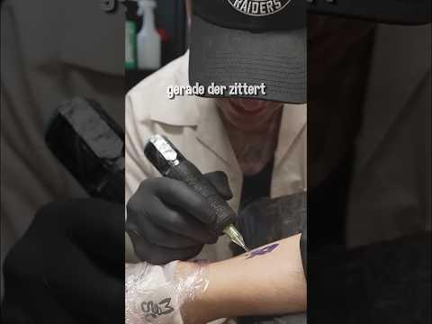 Monte tätowiert RAF Camora! 😂