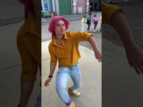 Kpop Demon Hunters turf war.