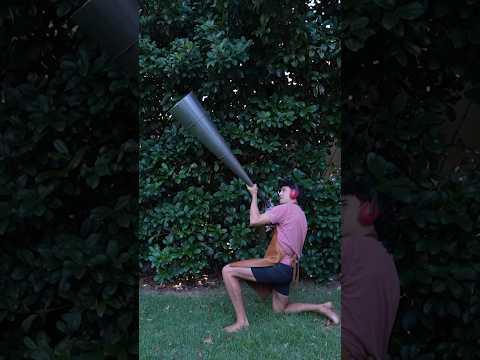 Handheld vortex cannon