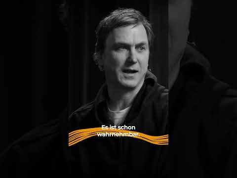 Lars Eidinger über die besondere Energie zwischen Bühne und Publikum