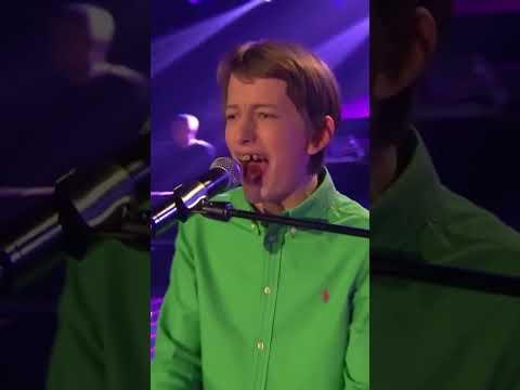 He is going crazyy🤩😮 #legendary #thevoicekids