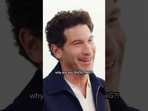 Jon Bernthal and Ebon Moss-Bachrach on Hot Ones Versus NOW!