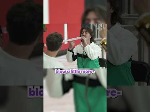 @williamosman vs @PapaPoob who will eat a roach?