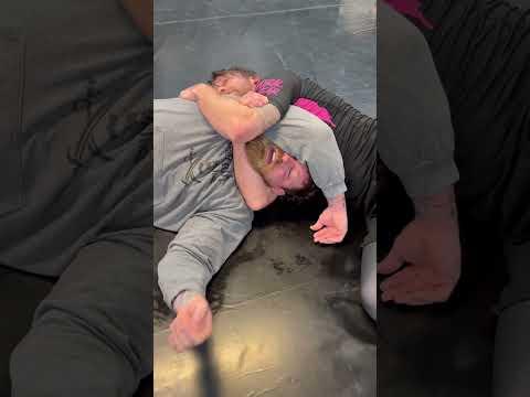 Anaconda Choke Escape