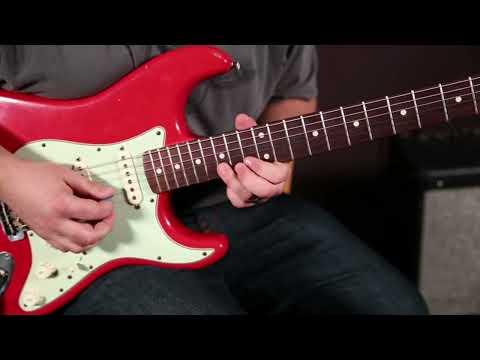 Clapton's 4 notes (Only 2 strings) GO TO RIFF BOX