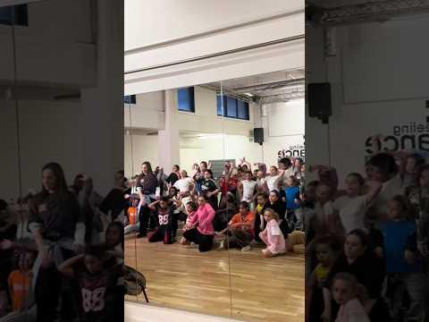 😵On ne comprend PLUS RIEN à ce que Sabrina dit !😬Qui comprend ? ✍🏽 #short #asmr #dancelife #kids