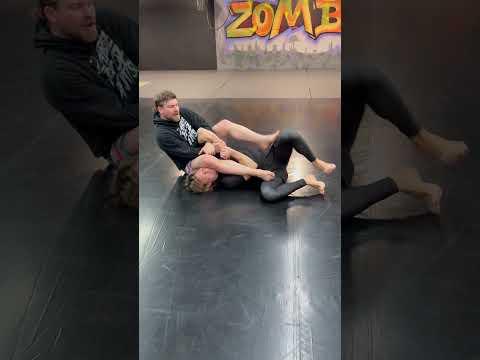 Leave no space with this armbar entry #armbar