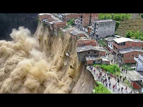 Unglaubliche Stadt Kollapse und Fehler, die mit der Kamera eingefangen wurden