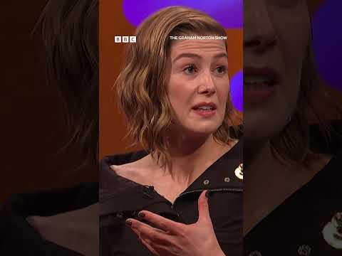 Rosamund Pike Is The Fart Lady 💨