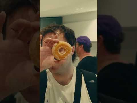 Come and look, in my box! Have a dooonuttt THIS WEEK ON TOUR EP. 13 we’re eating more krispy kremes.