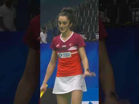 What a rally! What a backhand! #shorts #badminton #BWF