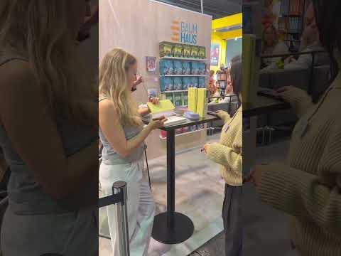 Auf der Frankfurter Buchmesse mit meinem eigenen Buch zu sein war schon etwas ganz besonderes 🫶🌞