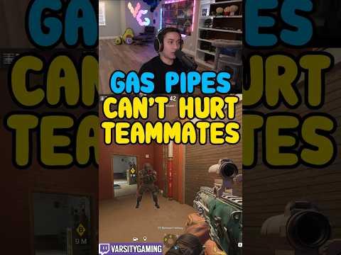 GAS PIPES CAN'T HURT TEAMMATES (SIEGE SCHOOL) #shorts
