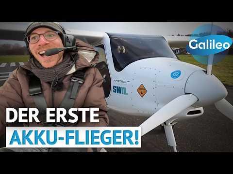 Das erste E-Flugzeug Deutschlands: Reporter Christoph steigt ein! | Galileo