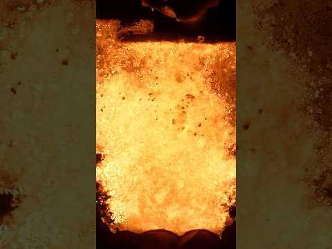 Seeing Inside A Thermite Reaction