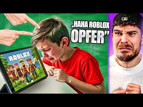 junge wird GEMOBT, weil er ROBLOX spielt