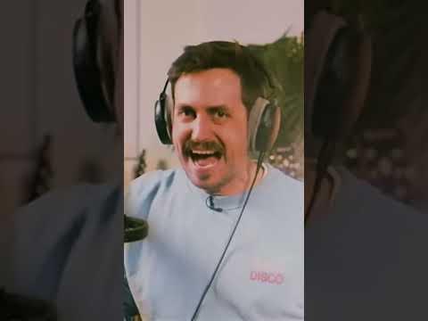 Baby One More Time von Britney Spears im SURF ROCK Style 🏄‍♂️🎶 #britneyspears #surfrock