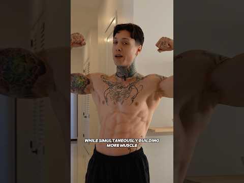 No way 100 push-ups a day does all THAT 😳