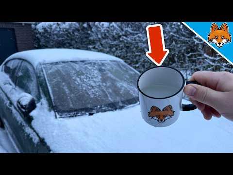 Heißes Wasser über vereiste Autoscheibe?💥(In Sekunden Eisfrei)🤯