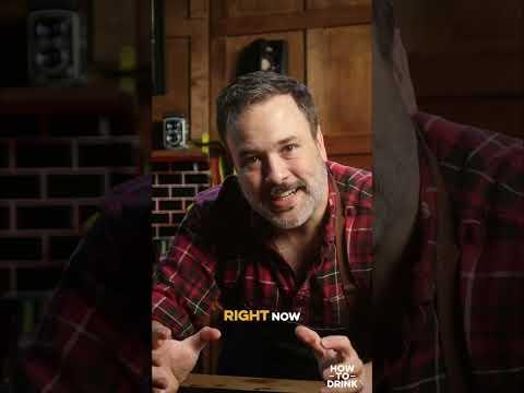 Casting Whispers: I'm Losing It! MUST-PLAY Horror Game! #shorts
