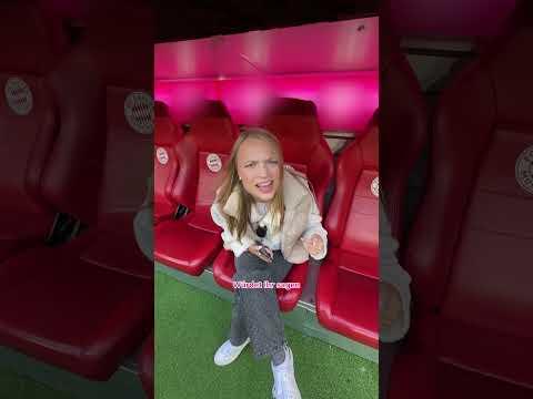 Wie Frauen ins Stadion gehen 😒 #stadion #fußball #comedy