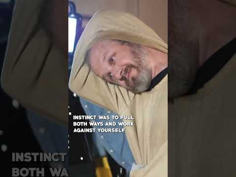 How to CORRECTLY escape a straitjacket