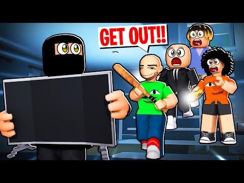 ROBBY BOBBY HOME ALONE THIEF BREAK IN! | Roblox | Brookhaven 🏡RP