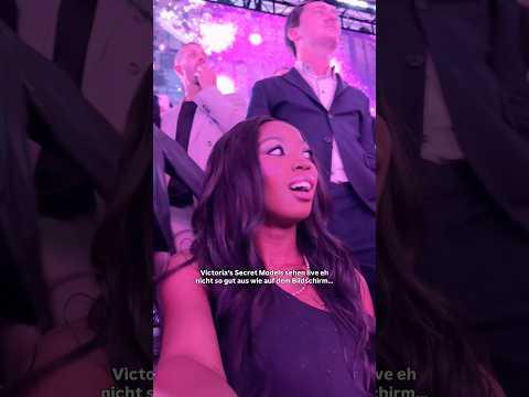 Selbstbewusstsein hat an dem Abend einfach ciao gesagt 😅 #victoriassecretfashionshow#vsfashionshow