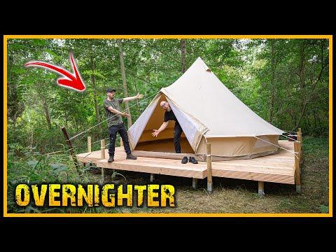 Plattformbau im Wald & riesiges Baumwollzelt | Blockhaus Nacht im Naturensöhne Style - Übernachtung