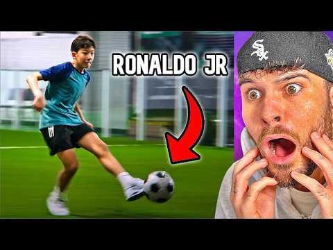 Schüchterner Junge ist GEHEIME Fußball LEGENDE