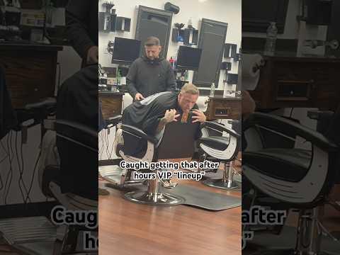 Totally normal lineup… 😳