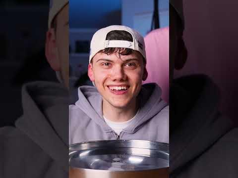 Ehrenlos 😂 @AdrianAmaruShorts @noeldederichsshorts