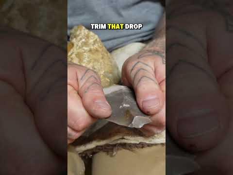 PERFECT Arrowhead and Atlatl Dart Flakes #survival #outdoors #flintknapping #bushcraft #stoneage