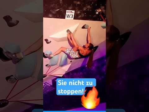 This move by DARIA NESTERENKO become quickly iconic 🔥 | BOULDER BUNDESLIGA #climbing