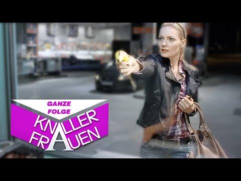 Fruchtiger Überfall! |GANZE FOLGE| Knallerfrauen mit Martina Hill
