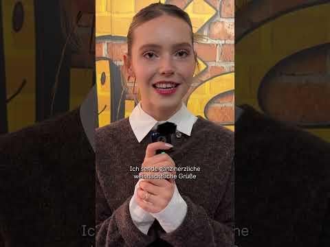 So verbringt Lina Larissa Strahl die Weihnachtszeit #shorts